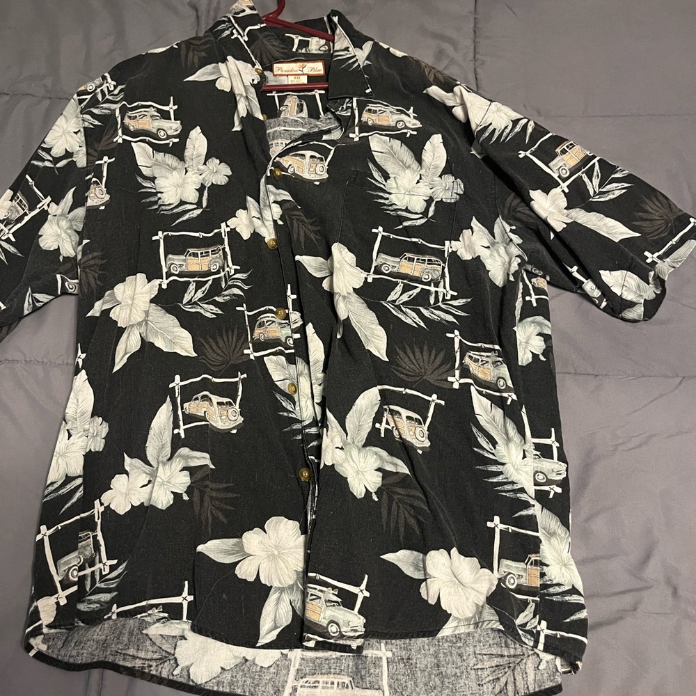 Paradise Blue button up tee.